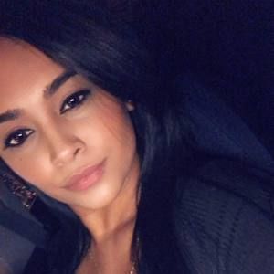 Meet your Posher, Jenny